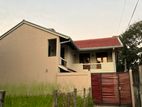 House for Rent in Borelasgamuwa.