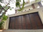 House for Rent in Colombo 05 (C7-5758)