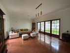 House for Rent in Colombo 05 (C7-6997)