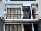 HOUSE FOR RENT IN COLOMBO 5 (FILE NO.1828A)
