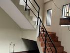 HOUSE FOR RENT IN COLOMBO 5 ( FILE NUMBER 2752B )