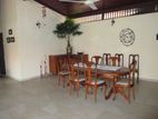 House for rent in Colombo 5 (P-219)