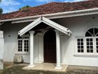 HOUSE FOR RENT IN COLOMBO 7 ( FILE NUMBER 4095B )