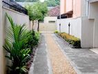 House for Rent in Fairfield Garden, Colombo 08 - 3924/1