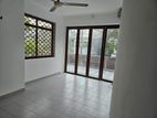 House For Rent in Kingross Avaneu Bambalapity Colombo 04