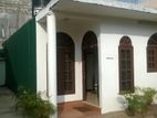 House for rent in mount Lavinia.