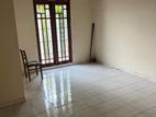 House for rent in rathmalana. AB19