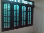 House For Rent In Raththanapitiya