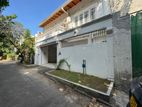 House For Rent Near Ladies College in Flower road Colombo 07 [ 1600C ]
