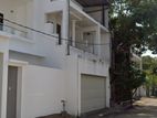 House for rent Near Lanka Hospital Colombo 05 [ 1506C ]