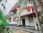 House for Rent with A/c Room Tangalle