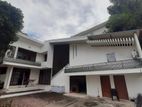 House for Sale at Don Carlolis Road off Jawatta Colombo 05 - EH332
