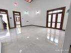 House for Sale - Athurugiriya