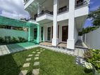 House for Sale: Brand New 3-Story Modern Mansion – Ja-Ela