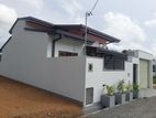 House for Sale Close to Athurugiriya Millenium City