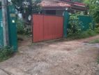House for Sale in Athurugiriya