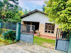 House for Sale - Hingurakgoda