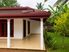 House For Sale in Ambaraluwa, Weliweriya