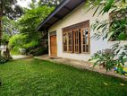 House for Sale in Ampitiya