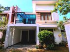 House for sale in Aththanagalla