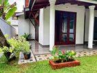 House for sale in Athurugiriya