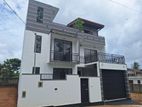 House for Sale in Athurugiriya