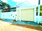 House for Sale in Athurugiriya