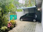 House For Sale in Athurugiriya
