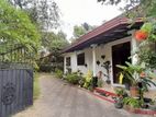 House for sale in Athurugiriya