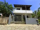 House For Sale In Athurugiriya - Oruwala With 2200 SQFT