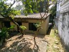 HOUSE FOR SALE IN BATTARAMULLA ( FILE NUMBER 4053B )