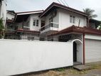 House for sale in Battaramulla ( Pelawatta )