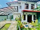 House For Sale in Battarmulla Koswatha Junction