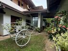 House for Sale in Colombo 07 (C7-10392)