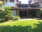 House for Sale in Colombo 08 (C7-5383)
