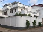 House for Sale in Colombo 08