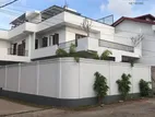 House for Sale in Colombo 08