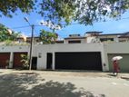 House For Sale in colombo 5