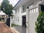 House for sale in Dehiwala