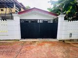 House for sale in Delgoda Town