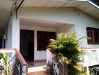 House for Sale in Delpe Junction, Ragama!