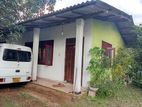 House for sale in Henegama