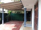House for Sale in Kandy Road Thihariya