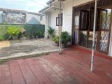 House for sale in Katubedda Moratuwa ( good Neighborhood)