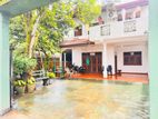 House for sale in Kelaniya - Manelwatta