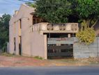 House for sale in Kohuwala Nugegoda facing main rd