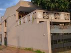 House for sale in Kohuwala Nugegoda facing main rd