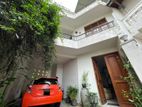 House for SALE in Maharagama (Wattegedara Rd) 7 Perch - Code HJ032