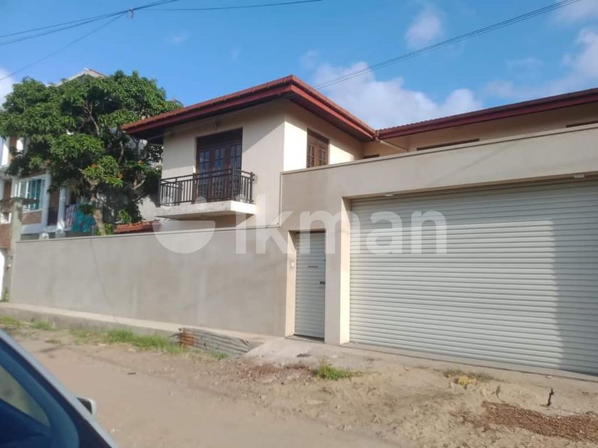 House for Sale in Mount Lavinia ikman