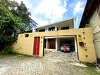 House For Sale in Nawala Nugegoda Walking Distance Main Rd